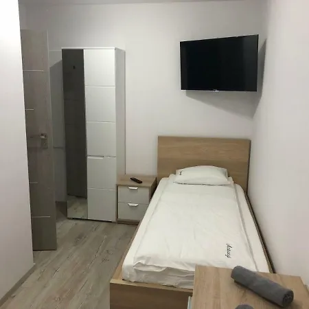 Pokoje Antracyt Skarżysko-Kamienna Exterior foto